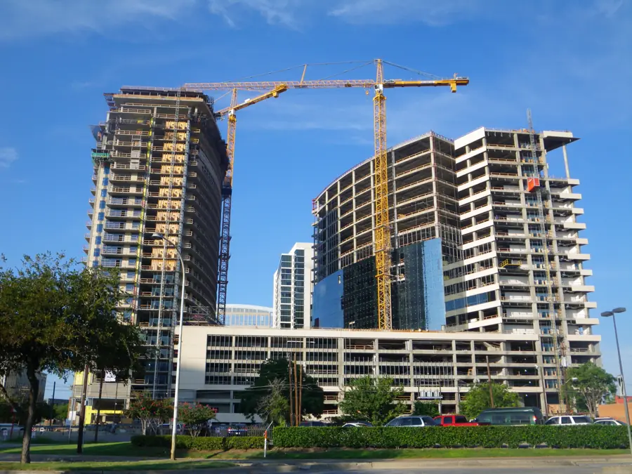 Tower cranes in Uptown Dallas